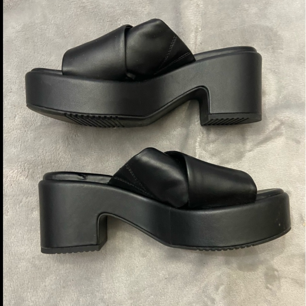 New! Nordstrom Black Women's platform Slide heeled Sandals black - Picture 2 of 8